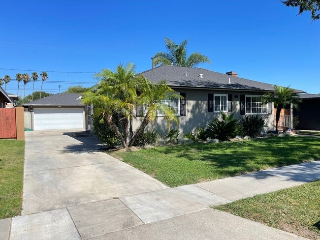 Building Photo - Los Altos Home for Lease