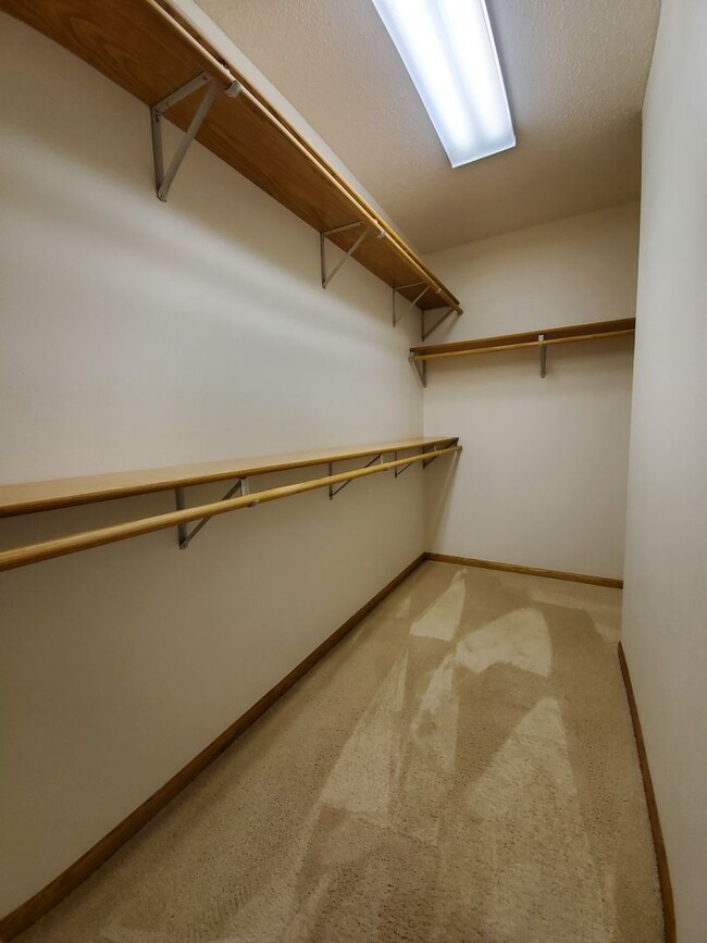 Building Photo - Candle Park West Townhomes - 1721