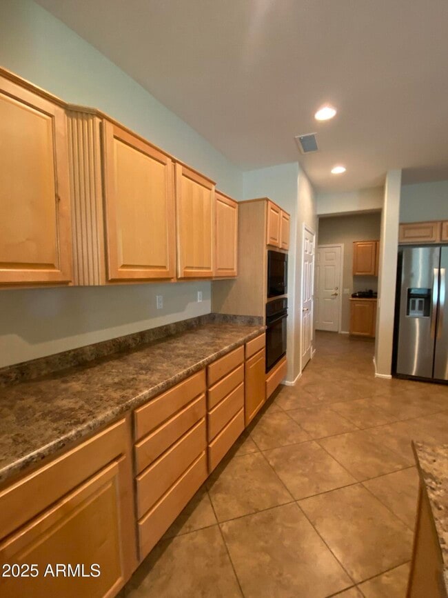 Building Photo - 21705 N Black Bear Lodge Dr