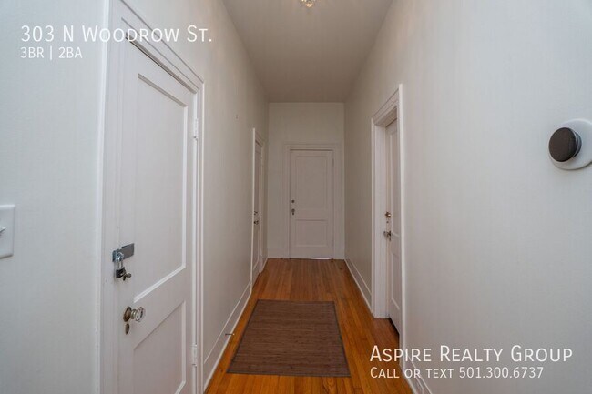 Building Photo - 303 N Woodrow St
