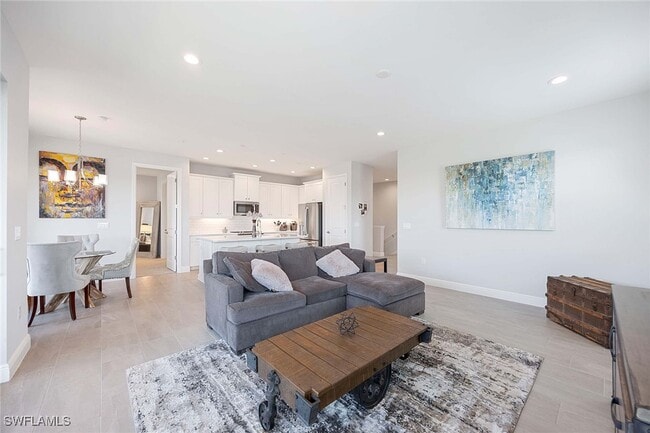 Building Photo - 2603 Seychelles Cir