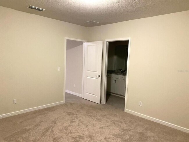Building Photo - 5159 Northern Flicker Dr