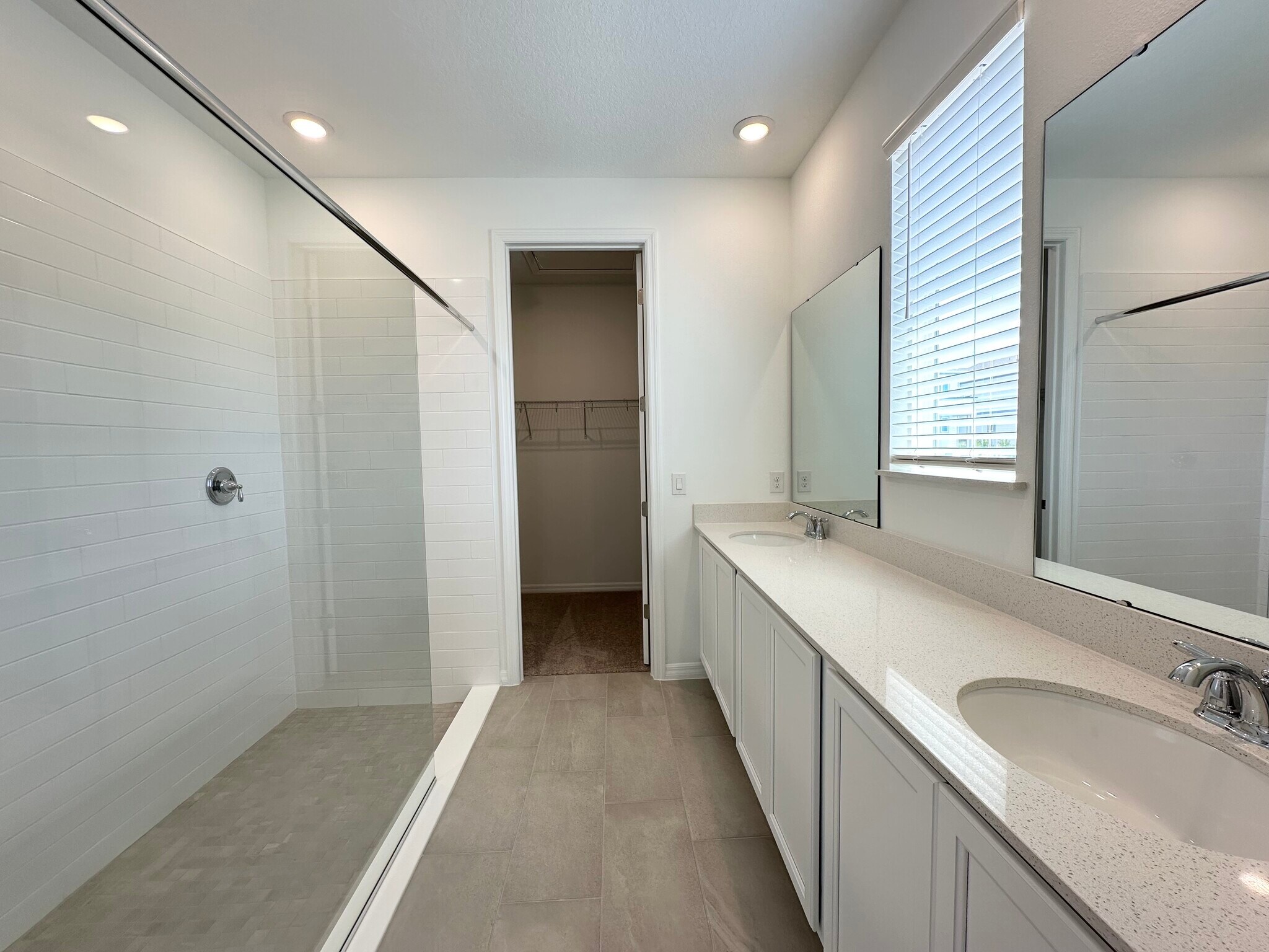 Building Photo - 2976 Embark Trl