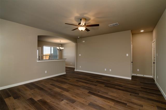 Building Photo - 657 Fallow Dr