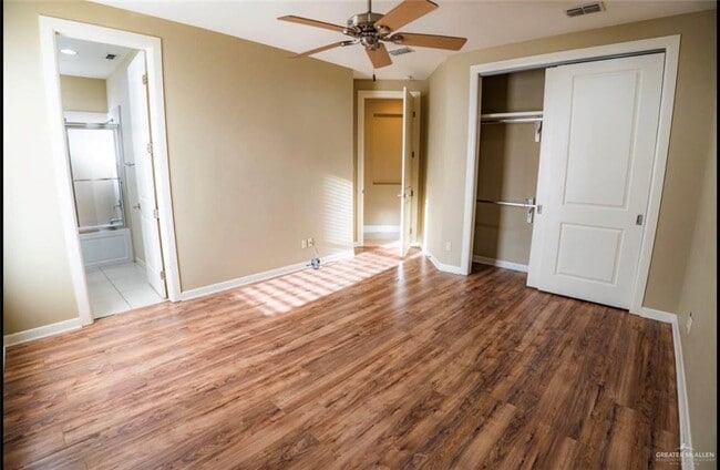 Building Photo - 17 W Agusta Ave