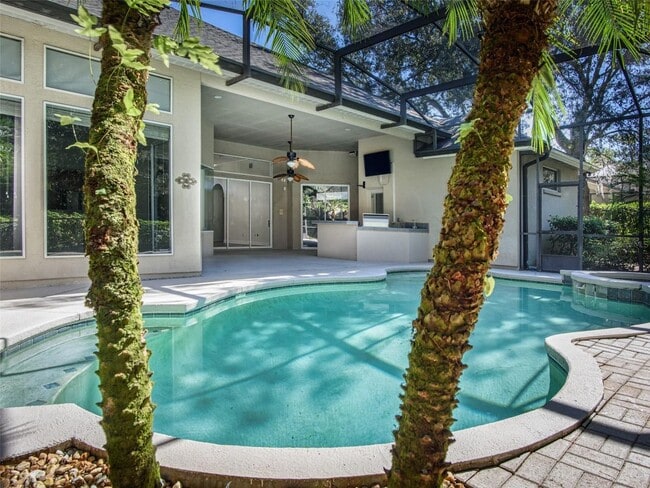 Building Photo - Cardinal Glen Pool Estate