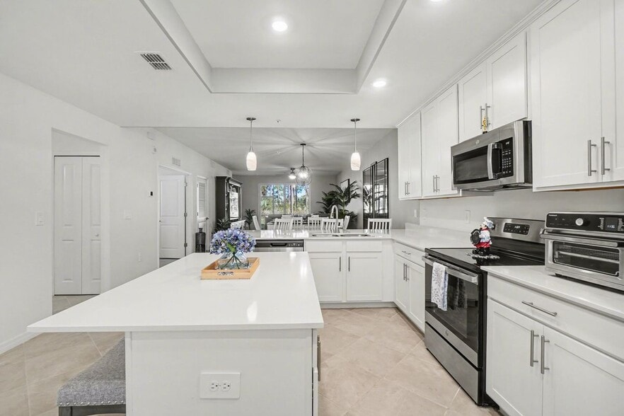 Building Photo - 43984 Boardwalk Loop