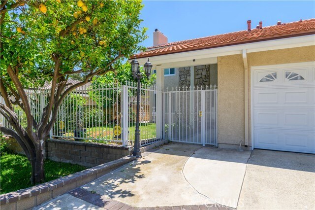 Building Photo - 21786 Santaquin Dr