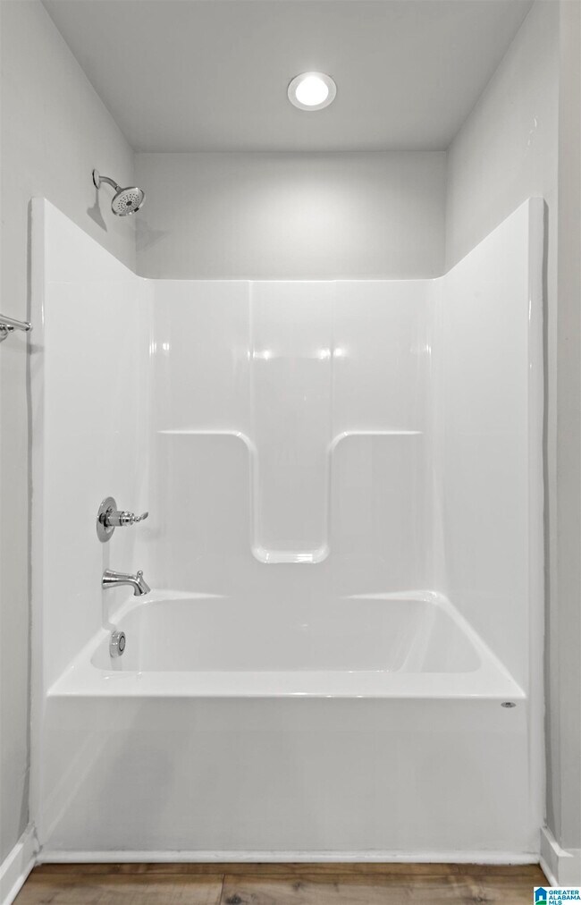 Building Photo - 212 Cotton Bayou Dr