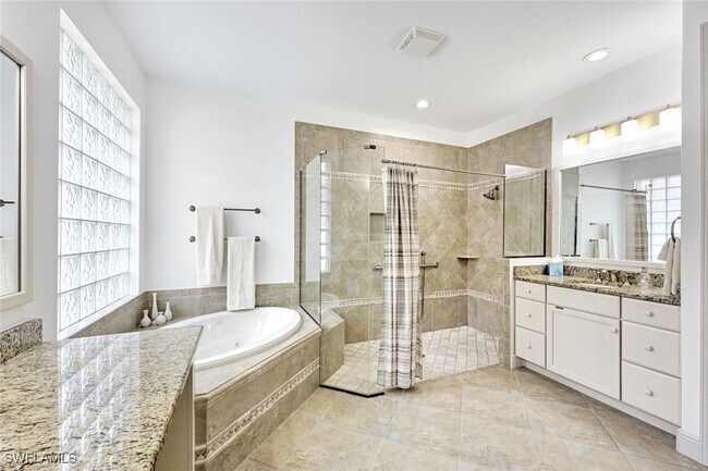 Building Photo - 7655 Martino Cir