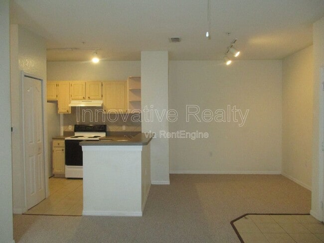 Building Photo - 1375 Lake Shadow Cir