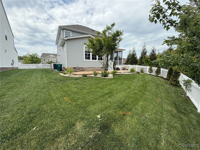 Building Photo - 10810 Porter Park Ln