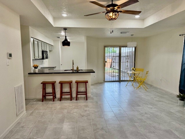 Primary Photo - 12215 W Village Dr