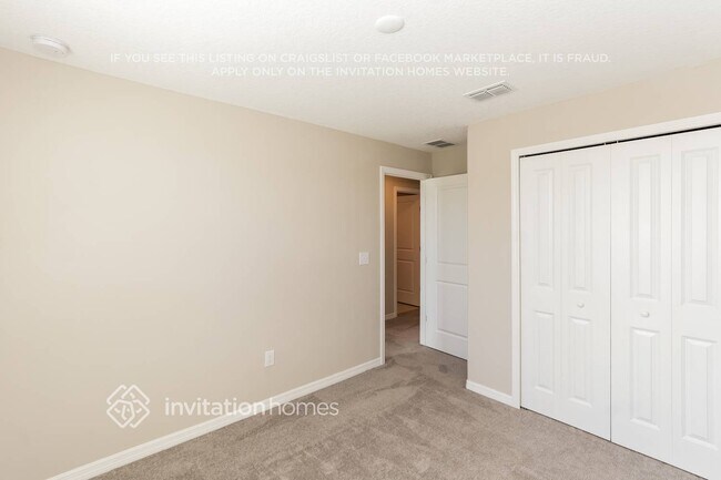 Building Photo - 2206 Treesdale Ave