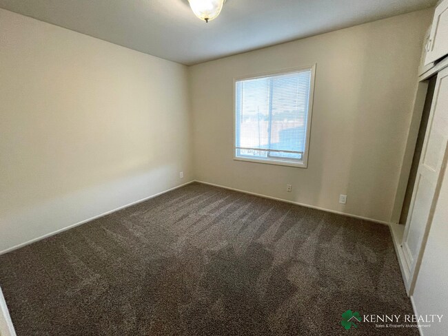 Building Photo - Remodeled 3 Bedroom, 2 Bath in South San Francisco off of Hillside