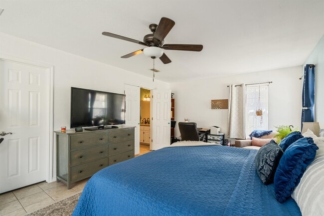 Building Photo - 308 Boulder Ridge Dr