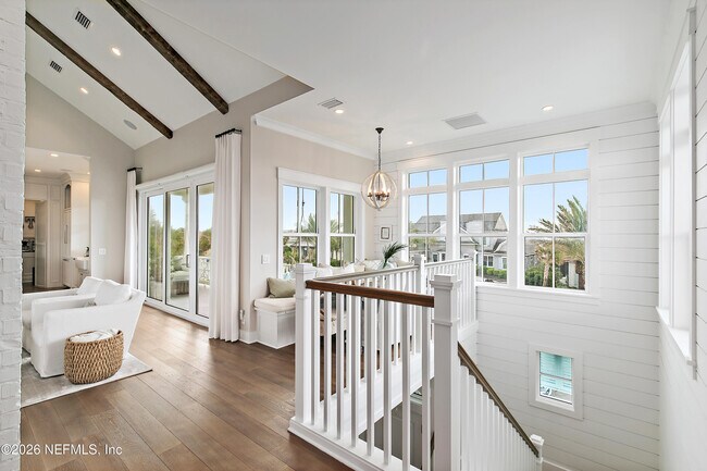 Building Photo - 724 Ponte Vedra Blvd