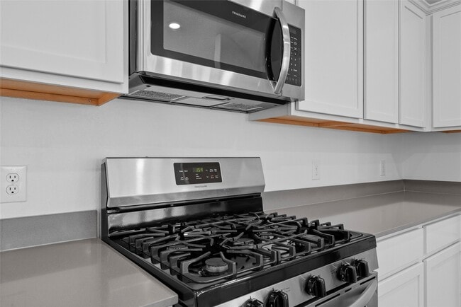 Building Photo - 3705 Paloma Fls Ln