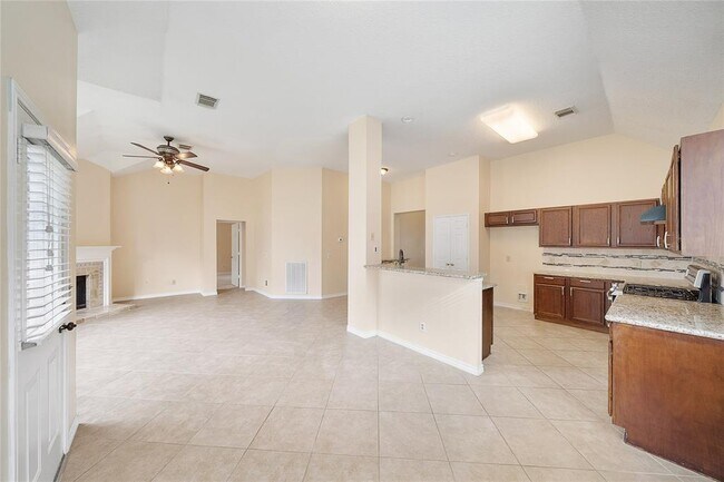 Building Photo - 18423 Cobblestone Dr