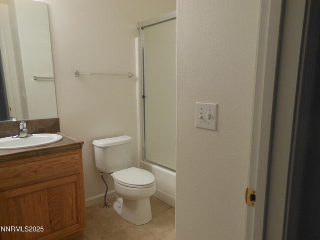 Building Photo - 655 Desert Springs Ct