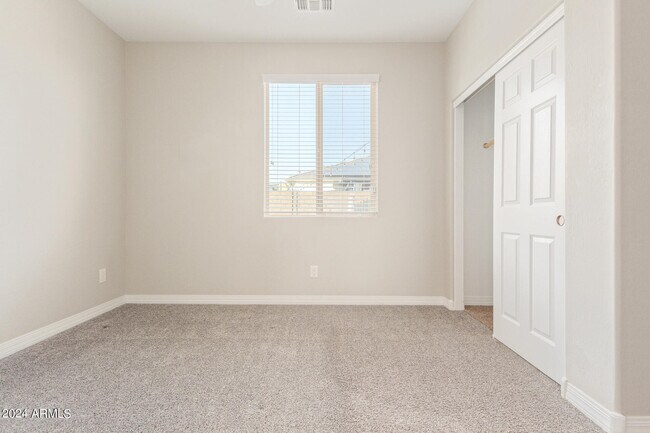 Building Photo - 21366 W Almeria Rd