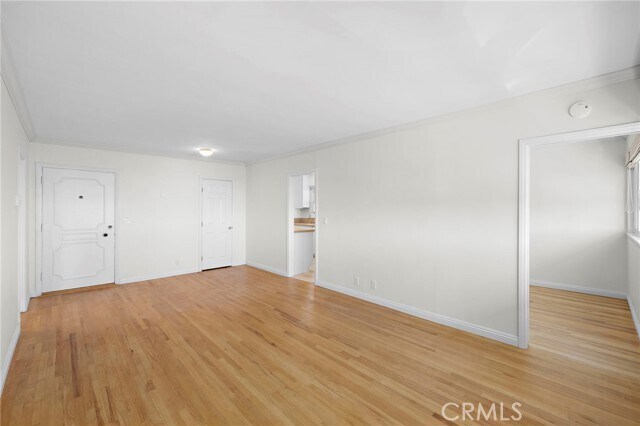 Building Photo - 245 Aster St