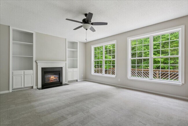 Building Photo - Spacious home in Fernbrook community and J...
