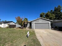 Building Photo - 2213 N Cirby Way