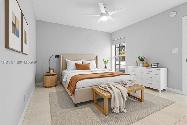 Building Photo - 3040 NE 16th Ave