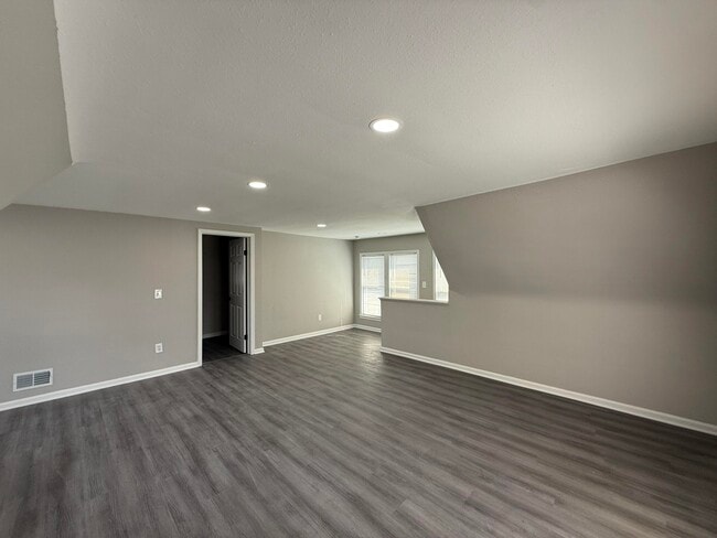 Building Photo - 16508 Turner St