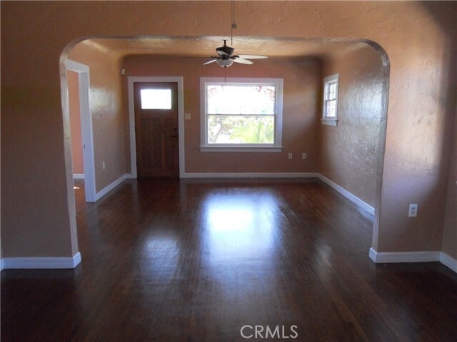 Building Photo - 5122 N Glendora Ave