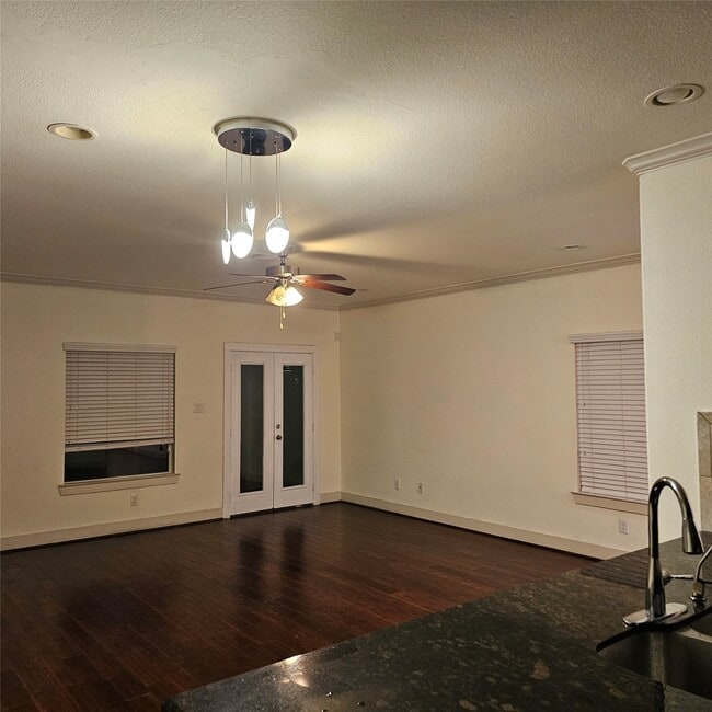 Building Photo - 1954 Jara Court