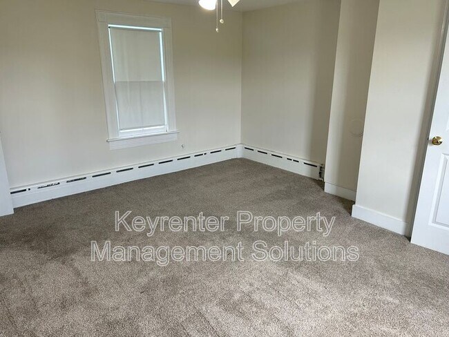 Building Photo - 209 Tanner Ln