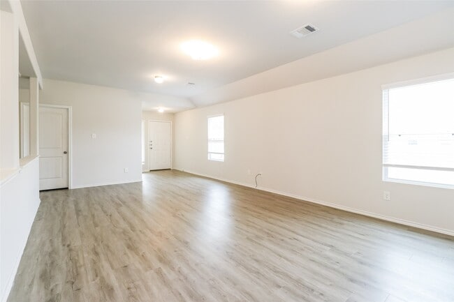 Building Photo - 3523 Cub Dr