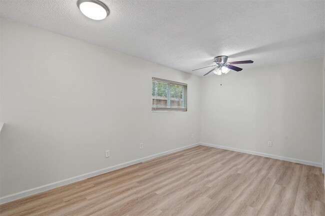 Building Photo - 4105 Speedway