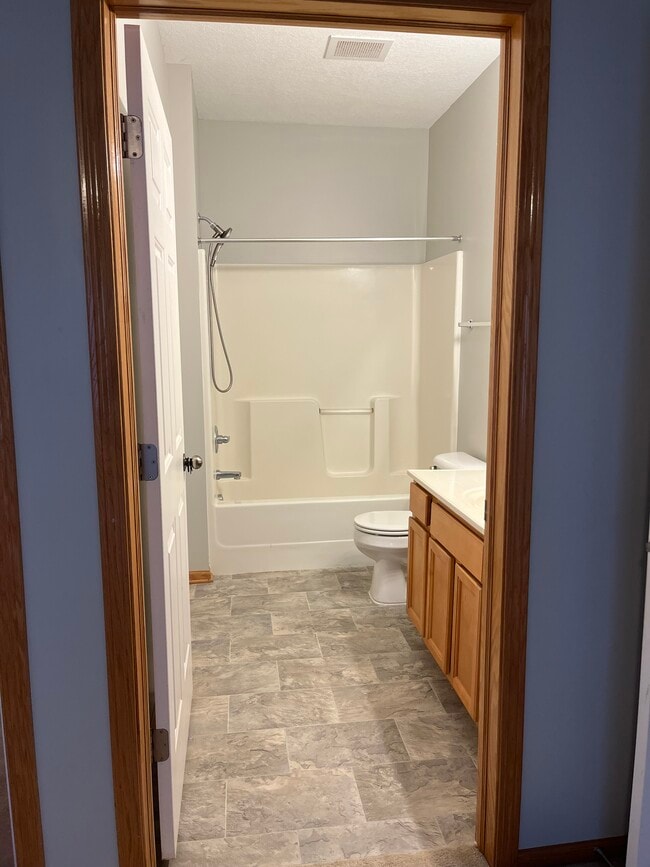 Building Photo - 1835 SW White Birch Cir