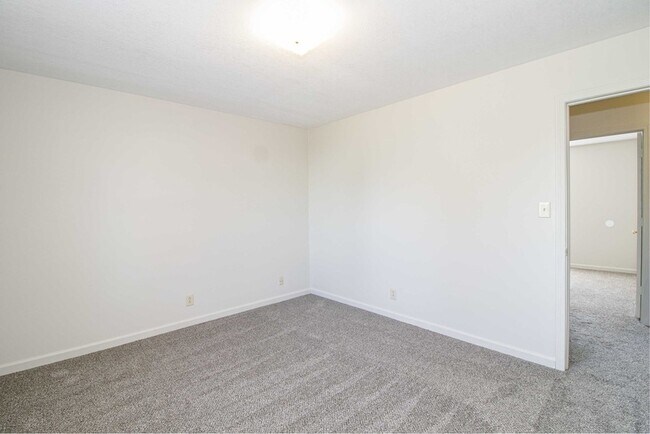 Building Photo - 371-2 Peabody Drive