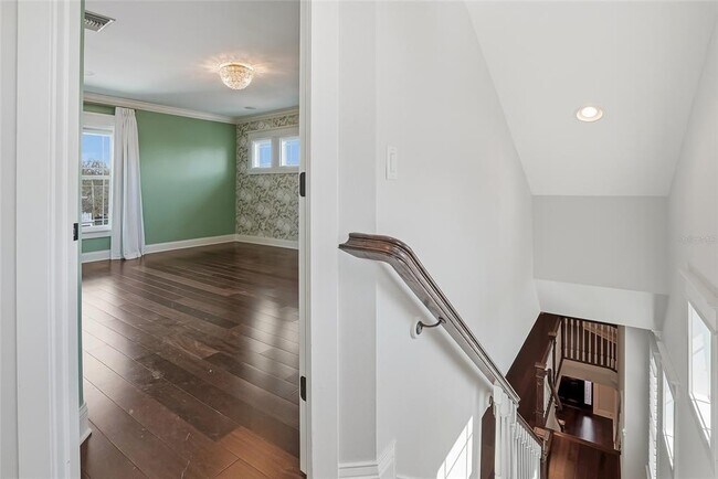 Building Photo - 1505 S Georgia Ave