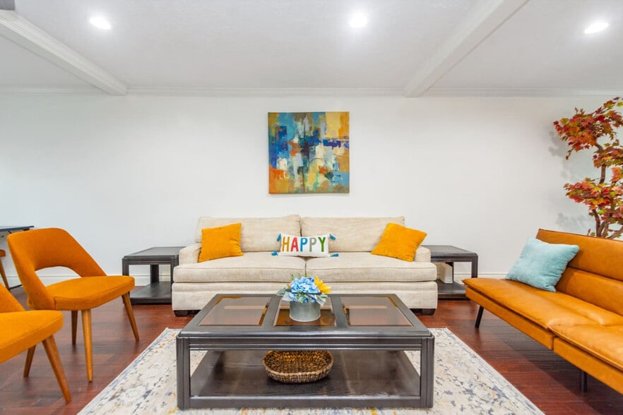 Building Photo - 1423 Sweet Grass Trail