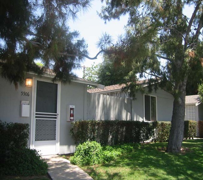 Building Photo - Riley Street Apartments