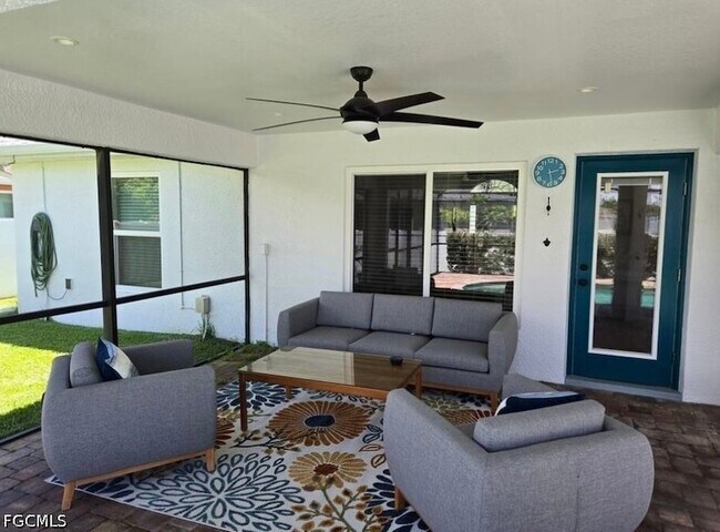 Building Photo - 3729 Agualinda Blvd
