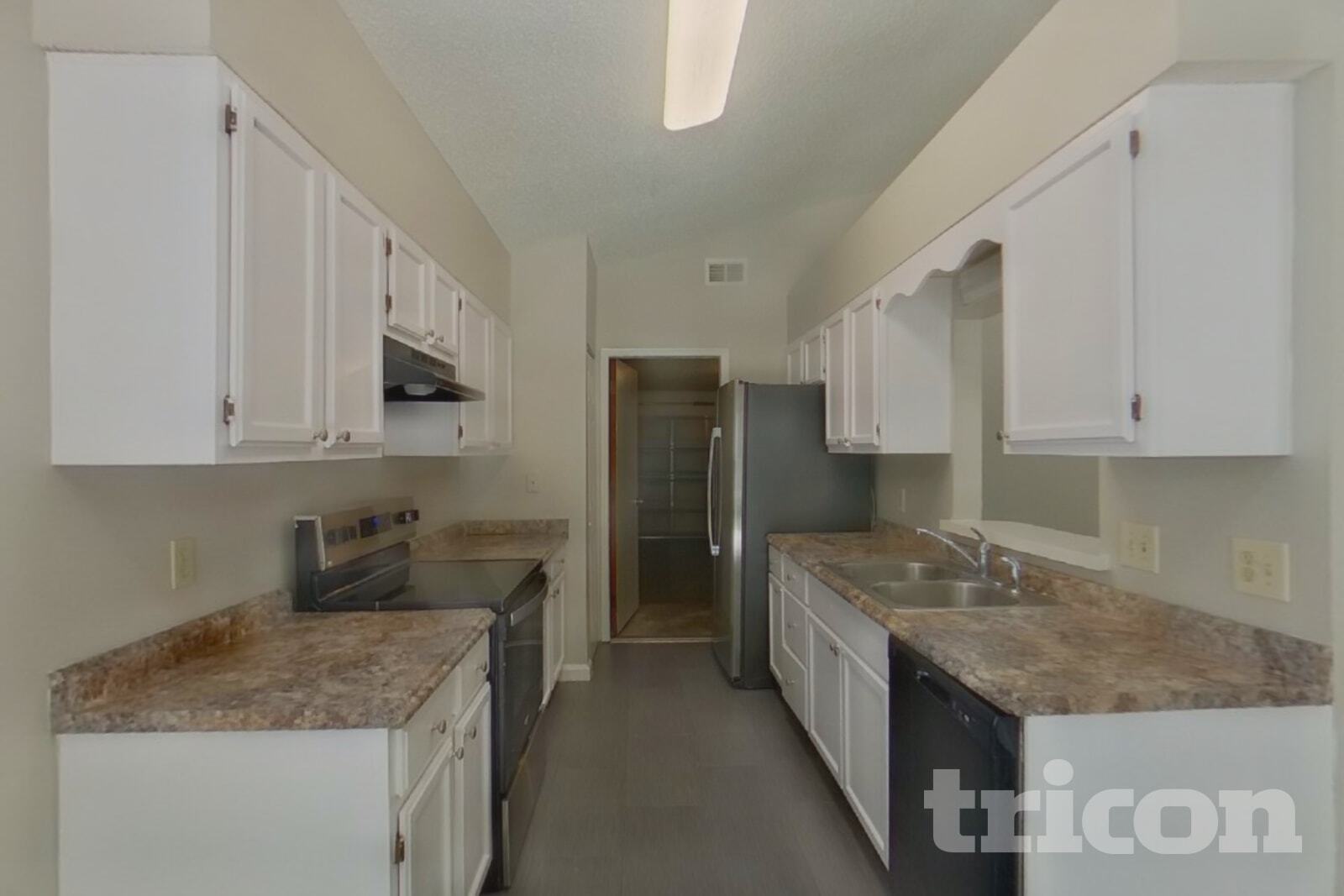Building Photo - 2346 Blossom Ridge Dr N
