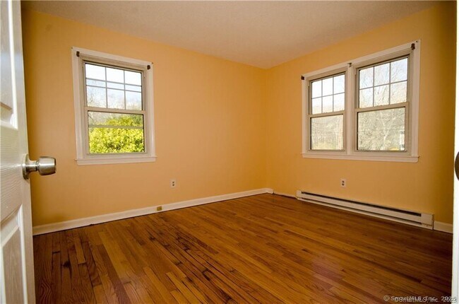 Building Photo - 30 Cavasin Dr