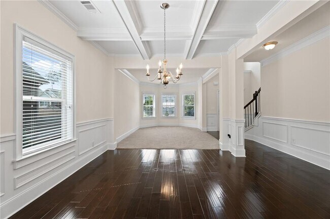 Building Photo - 165 Regency Pl