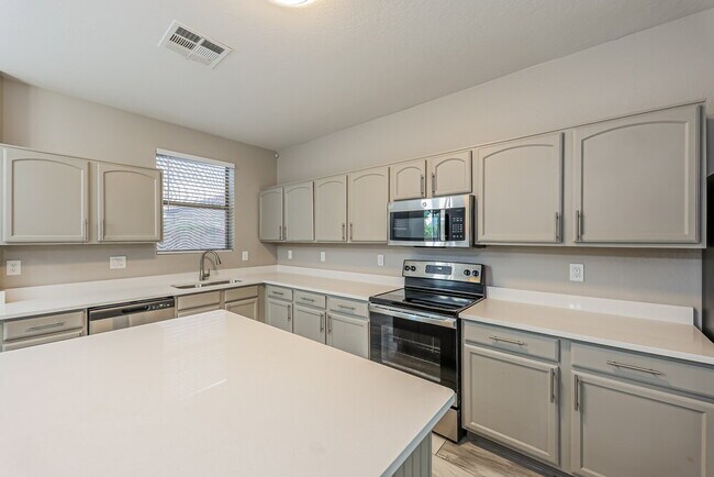 Building Photo - 11811 W Foothill Dr