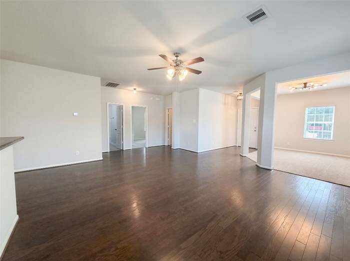 Building Photo - 1038 Cash St