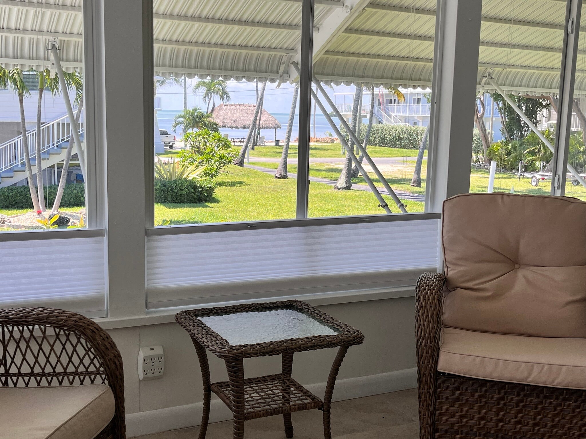 Building Photo - 618 N Silver Cir