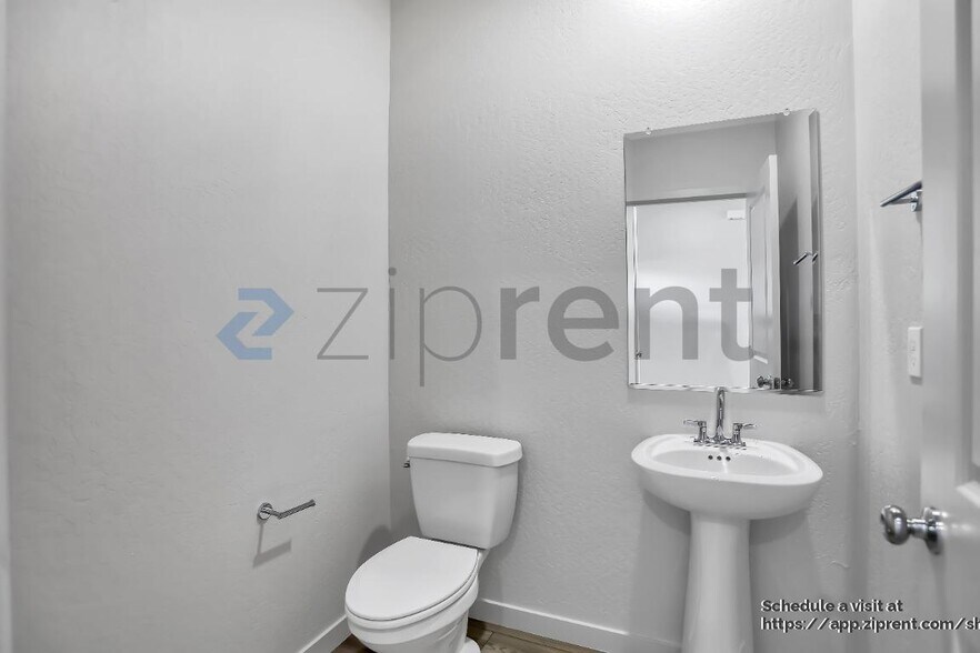 Building Photo - 4782 Sami Jo Dr