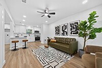 Building Photo - 7131 Mobud Dr