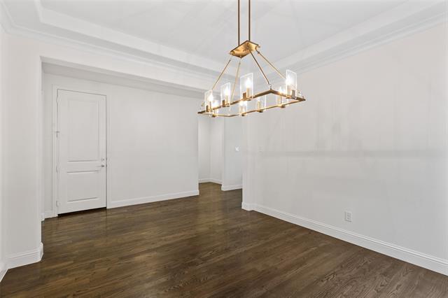 Building Photo - 2445 Saffire Way